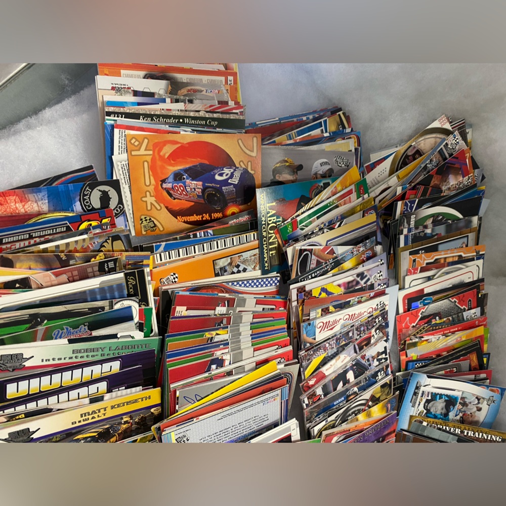 Assorted NASCAR Trading Cards Collection - Picture 3 of 5